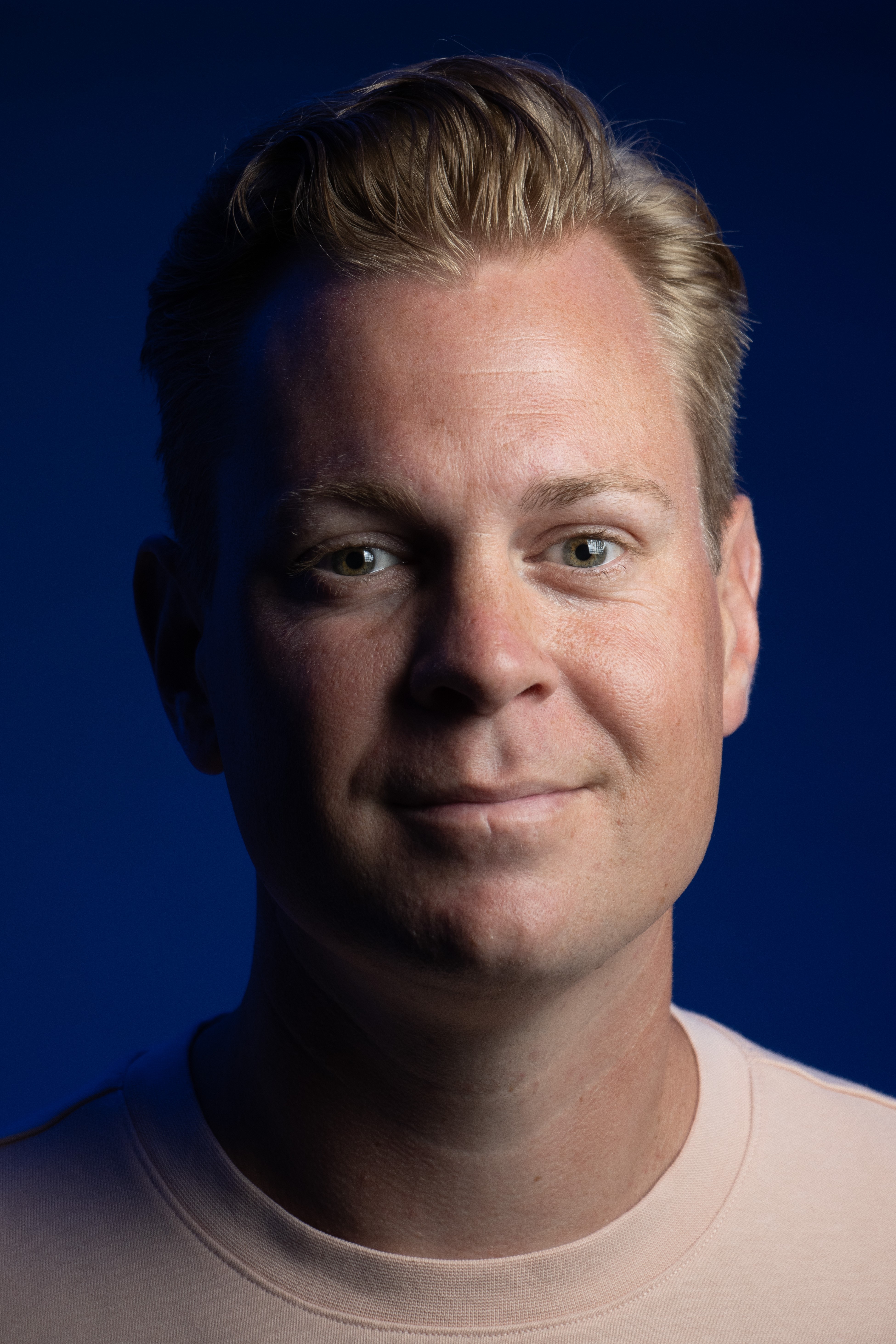 Radboud Blauwe Achtergrond